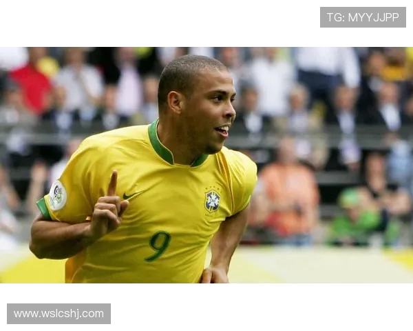 罗纳尔多:从足球天才到全球偶像的传奇之路与不朽足迹